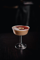 Red and white cocteil, Yin Yang