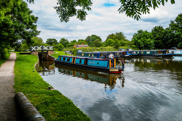 narrow boat barges stratford canal warwickshire, england uk