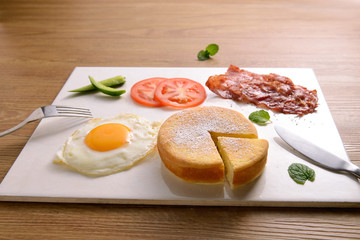 breakfast 