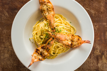 spaguetti con camarones