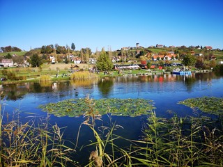 Obraz premium See Gamlitz Südsteiermark im Herbst