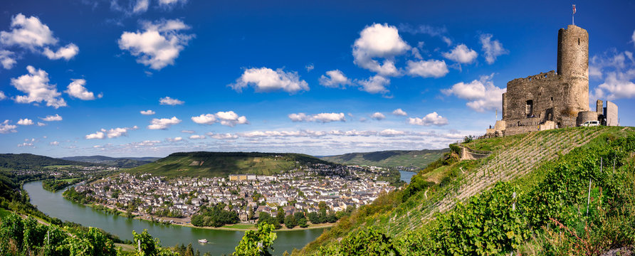 Burg Landshut in Bernkastel-Kues an der Mosel