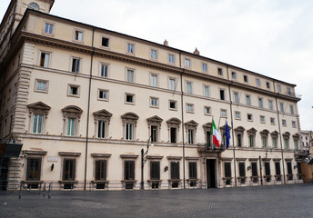 Fototapeta na wymiar Palazzo Chigi Roma