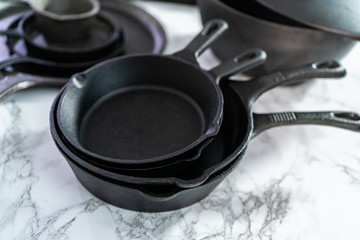 Cast iron frying pan
