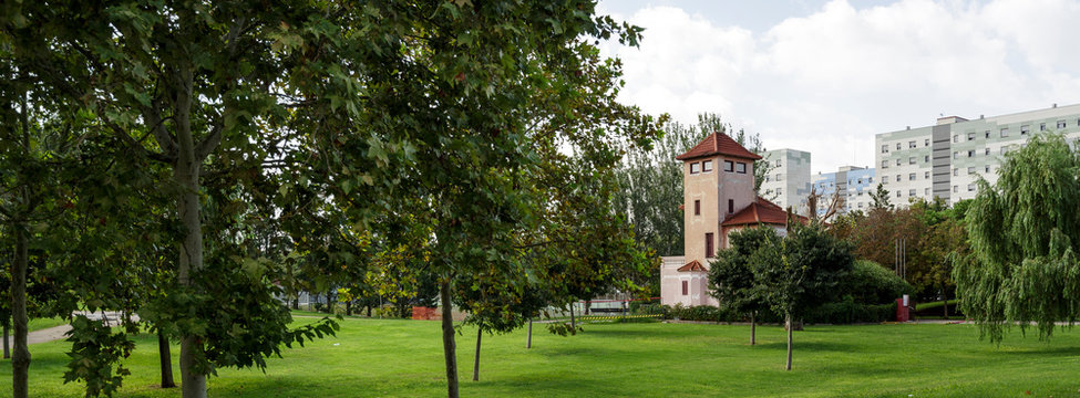 Casa Camprubí 1927 By Josep Maria Jujol, Cornellà, Barcelona, Catalonia