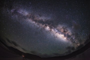 Obraz premium 沖縄県・竹富町 西表島の天の川