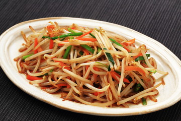 ニラもやし炒め