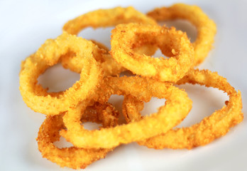 Aritos de cebolla crujientes