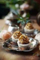 cupcakes with yellow cream