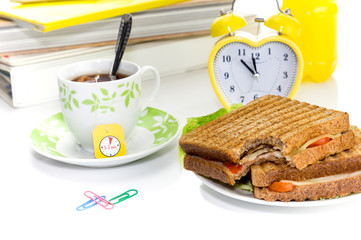 The concept of a lunch break at a school, institute or in the workplace.