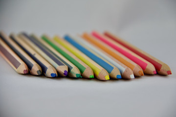 matita colorata