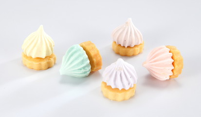 Meringue Kisses - iced gem biscuit and adding a modern twist to it.