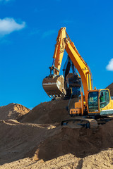 Obraz premium Yellow construction transport outdoors