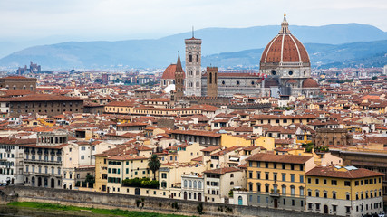 Fototapeta na wymiar FLORENCE, TUSCANY/ITALY - OCTOBER 20 : Skyline of Florence on October 20, 2019