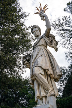 FLORENCE, TUSCANY/ITALY - OCTOBER 20 : Sculpture of Ceres ( greek Demeter ) ancient roman goddess in Boboli Gardens Florence on October 20, 2019