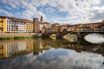 Fototapeta na wymiar FLORENCE, TUSCANY/ITALY - OCTOBER 20 : Ponte Vecchio across the River Arno in Florence on October 20, 2019. Unidentified people.