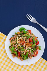 pasta with chicken and herbs