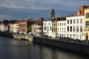 Rives de l'Escaut à Tournai, Belgique