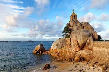 La Sentinelle oratory at Port-Blanc coast in Brittany