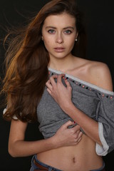 Obraz premium Beautiful young female brunette model