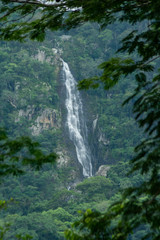 Obraz premium cascada de la media luna