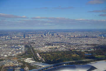 Obraz premium Aerial view of the skyline of the city of Philadelphia and the surrounding areas in Pennsylvania, United States