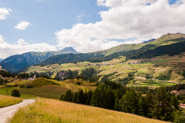 Ftan, Unterengadin, Dorf, Bergdorf, Wanderweg, Motta Naluns, Panoramaweg, Alpen, Sommer, Schweiz