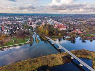Pułtusk, widok z lotu ptaka na miasto i rzekę Narew © lukszczepanski