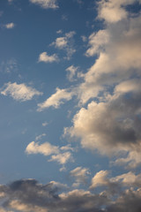 Obraz premium fluffy clouds and sky background