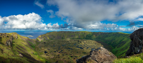 Fototapeta na wymiar Whole Rano kau volcanic crater panorama with Tangata matu islets