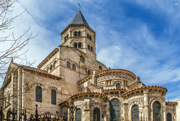 Basilica of Notre-Dame du Port, Clermont-Ferrand, France