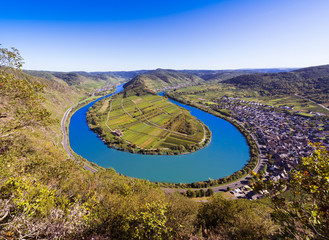 View on to the Moselle River loop near the town of Bremm, district of Cochem-Zell, Moselle,...