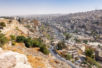 Fototapeta na wymiar Views of downtown Amman from the Citadel Jordan