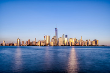 Fototapeta na wymiar Manhattan skyline view from New Jersey Exchange Place during sunset hour