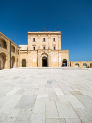 Fototapeta na wymiar Wallfahrtskirche San Maria de Finibus Terrae, Santa Maria di Leuca, Provinz Lecce, Salentische Halbinsel, Apulien, Italien