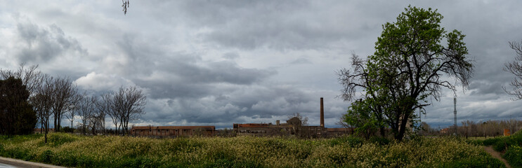Fototapeta na wymiar Abandoned factory in Aranjuez, Madrid, Spain