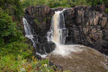 Fototapeta na wymiar Waterfall