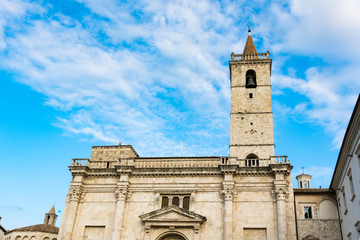 Fototapeta na wymiar Cathedral of Saint Emygdius in Ascoli Piceno, Italy