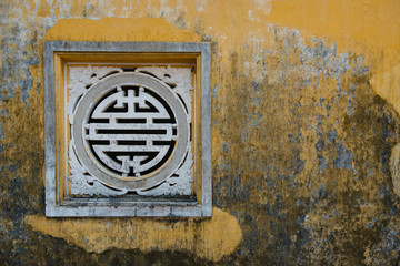 old vietnamese wall with window