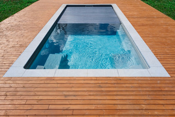 Span for pool. Rolling coating. Pool protection. Rollete. Security. Pure water. Pool protection...