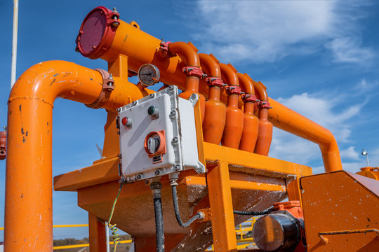 Separators are end. Equipment for oil separation. Modular oil treatment unit. Bulite for separation. Low pressure separators.