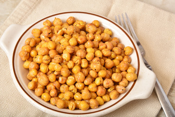 Baked garbanzo beans