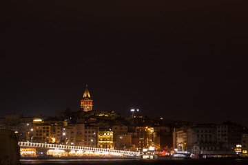 Fototapeta na wymiar night view of Istanbul