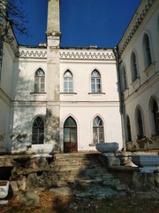 Fototapeta na wymiar The old estate Sharovka in Ukraine
