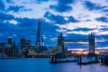 Obraz premium London Tower Bridge at Twilight, Londyn Wielka Brytania.