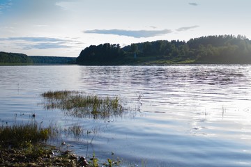 широкая река