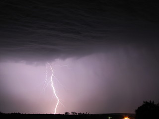 Obraz na płótnie Canvas Lightning strike at Stilwater ridge, near Vryheid, South Africa.