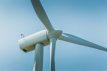 wind turbine a renewable energy source