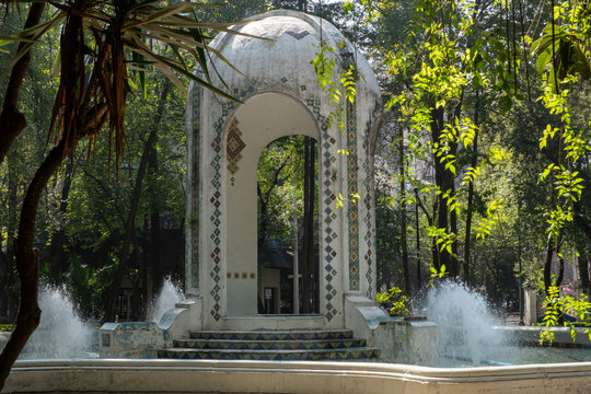 Park in Mexico City near the district of Polanco