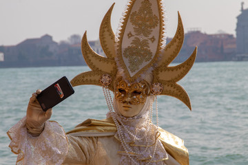 Venezianische Maske
